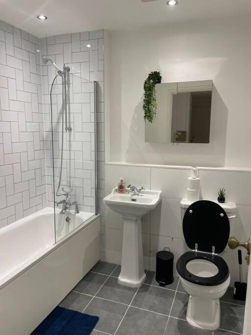 Spacious Flat For 6 City Center Gs305 Sheffield Extérieur photo