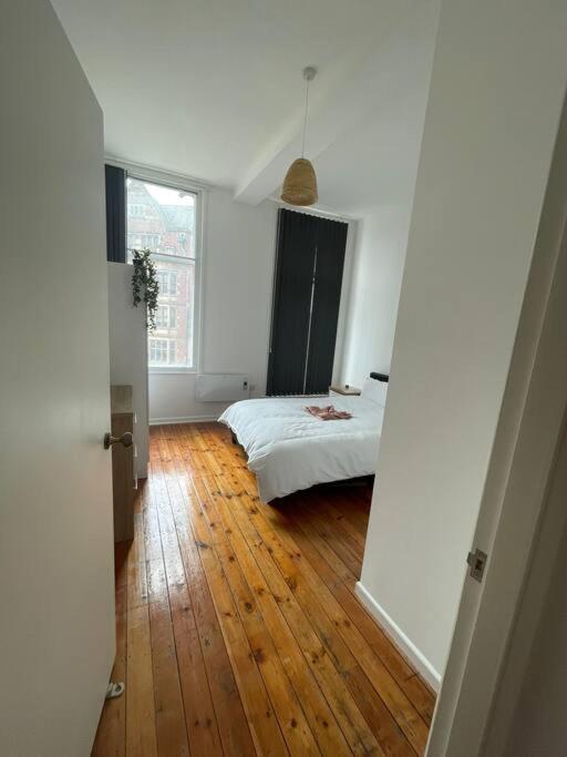 Spacious Flat For 6 City Center Gs305 Sheffield Extérieur photo